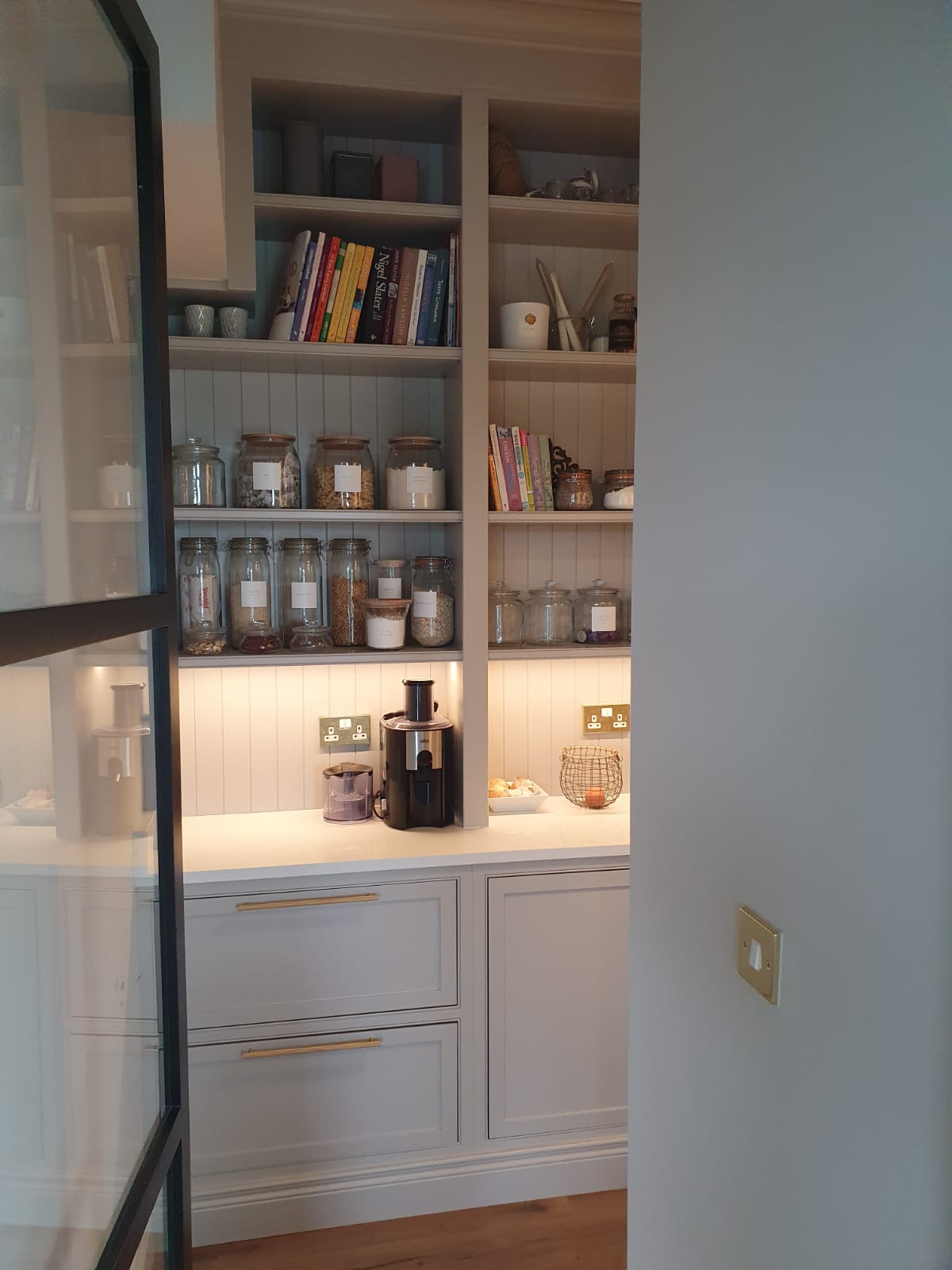 Read more about the article Painted Pantry